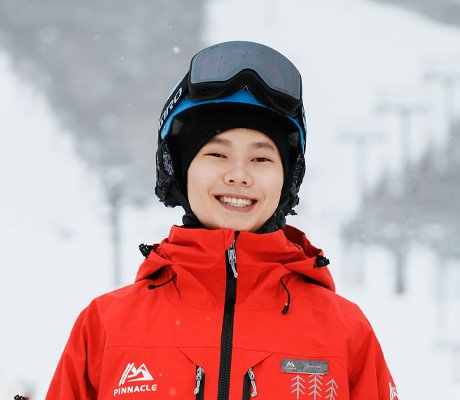 Emerson——CSIA雙板二級滑雪教練|北海道二世谷