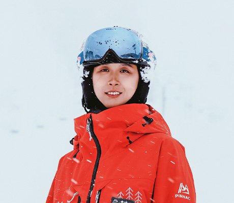 李理Li Li——CSIA雙板二級滑雪教練|北海道二世谷