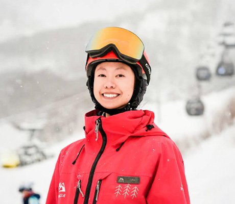 Lilou——CSIA雙板二級滑雪教練|北海道二世谷